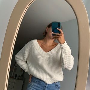 H&M White V-Neck Sweater
